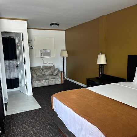 Northern Motel Су Сент Мари Екстериор снимка