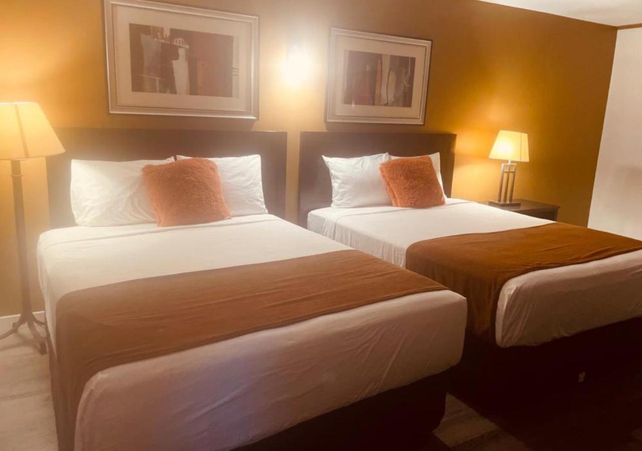 Northern Motel Су Сент Мари Екстериор снимка